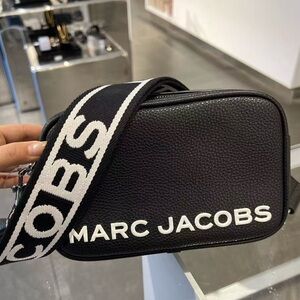 Marc Jacobs Black leather crossbody camera bag